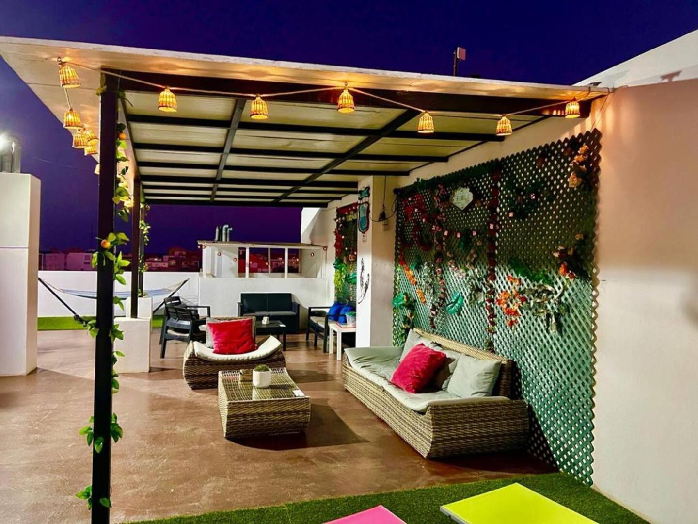 Animos! Apartments - 10 Modern Apartments Near The City & Beach, Perfect For Nomads, Travellers, Families, Watersports! Санта-Мария Экстерьер фото