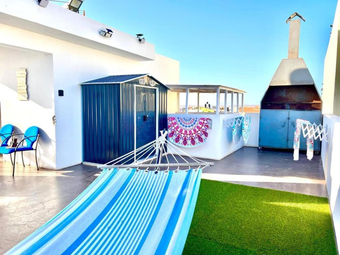 Animos! Apartments - 10 Modern Apartments Near The City & Beach, Perfect For Nomads, Travellers, Families, Watersports! Санта-Мария Экстерьер фото
