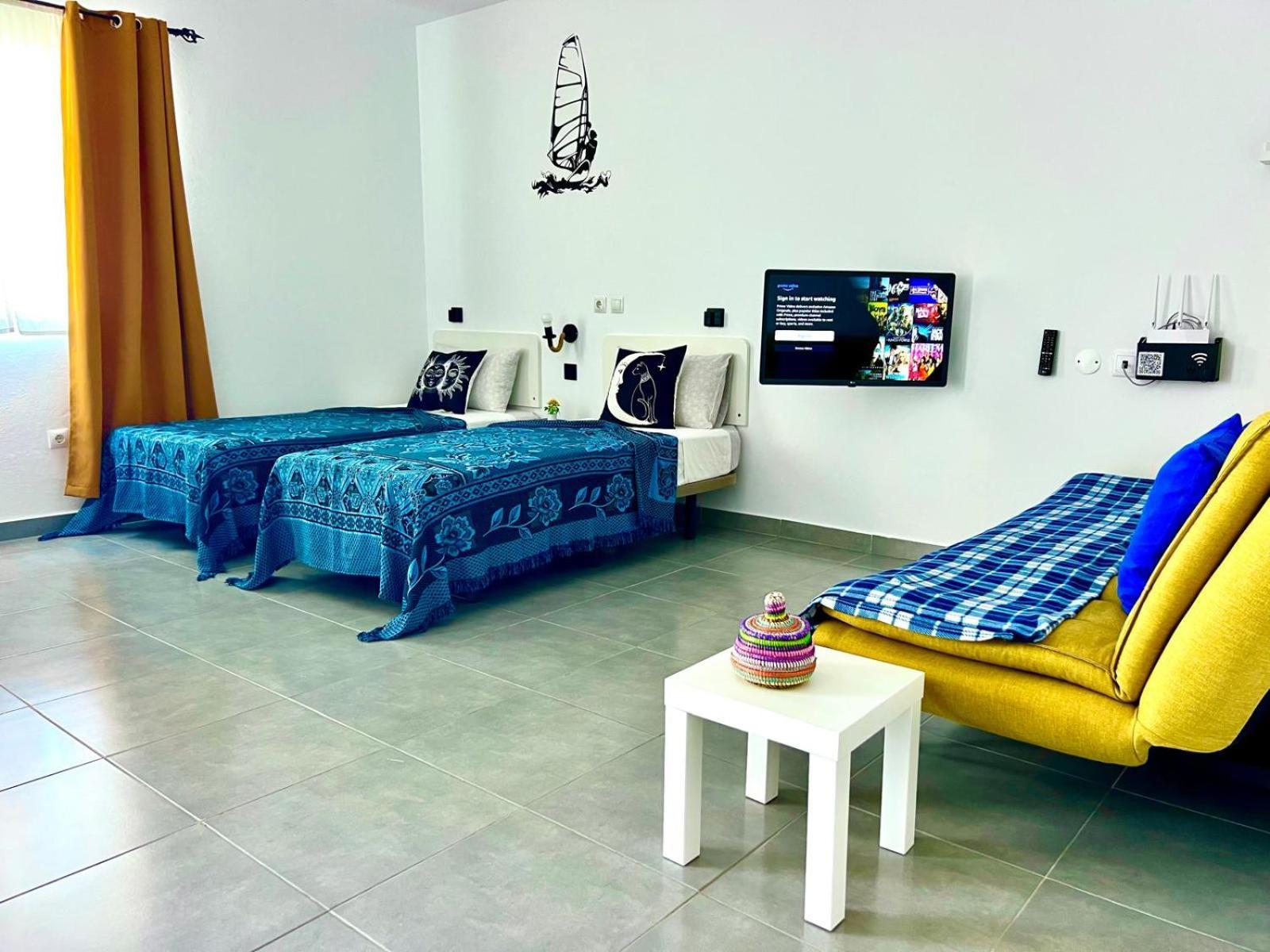Animos! Apartments - 10 Modern Apartments Near The City & Beach, Perfect For Nomads, Travellers, Families, Watersports! Санта-Мария Экстерьер фото