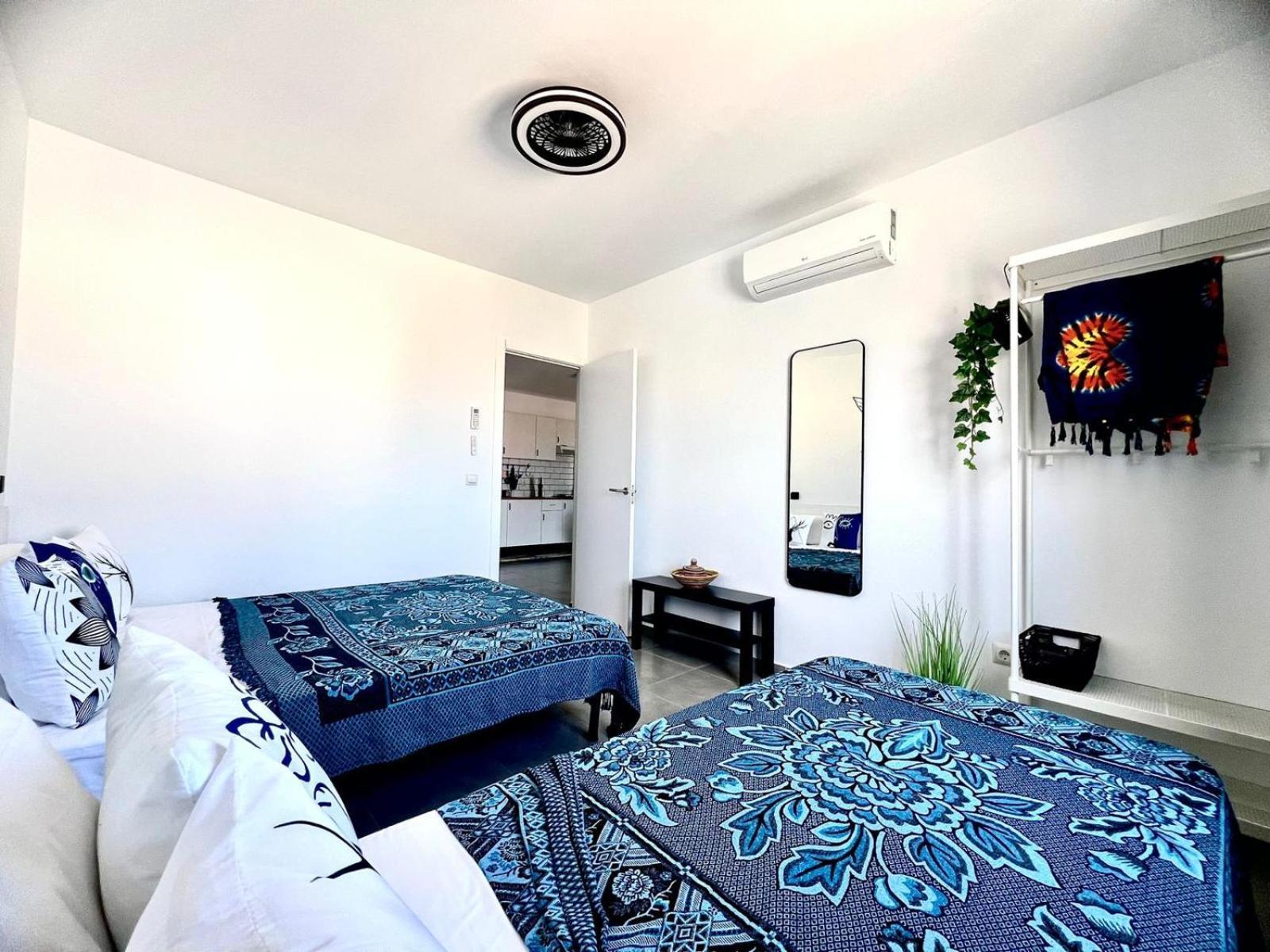 Animos! Apartments - 10 Modern Apartments Near The City & Beach, Perfect For Nomads, Travellers, Families, Watersports! Санта-Мария Экстерьер фото