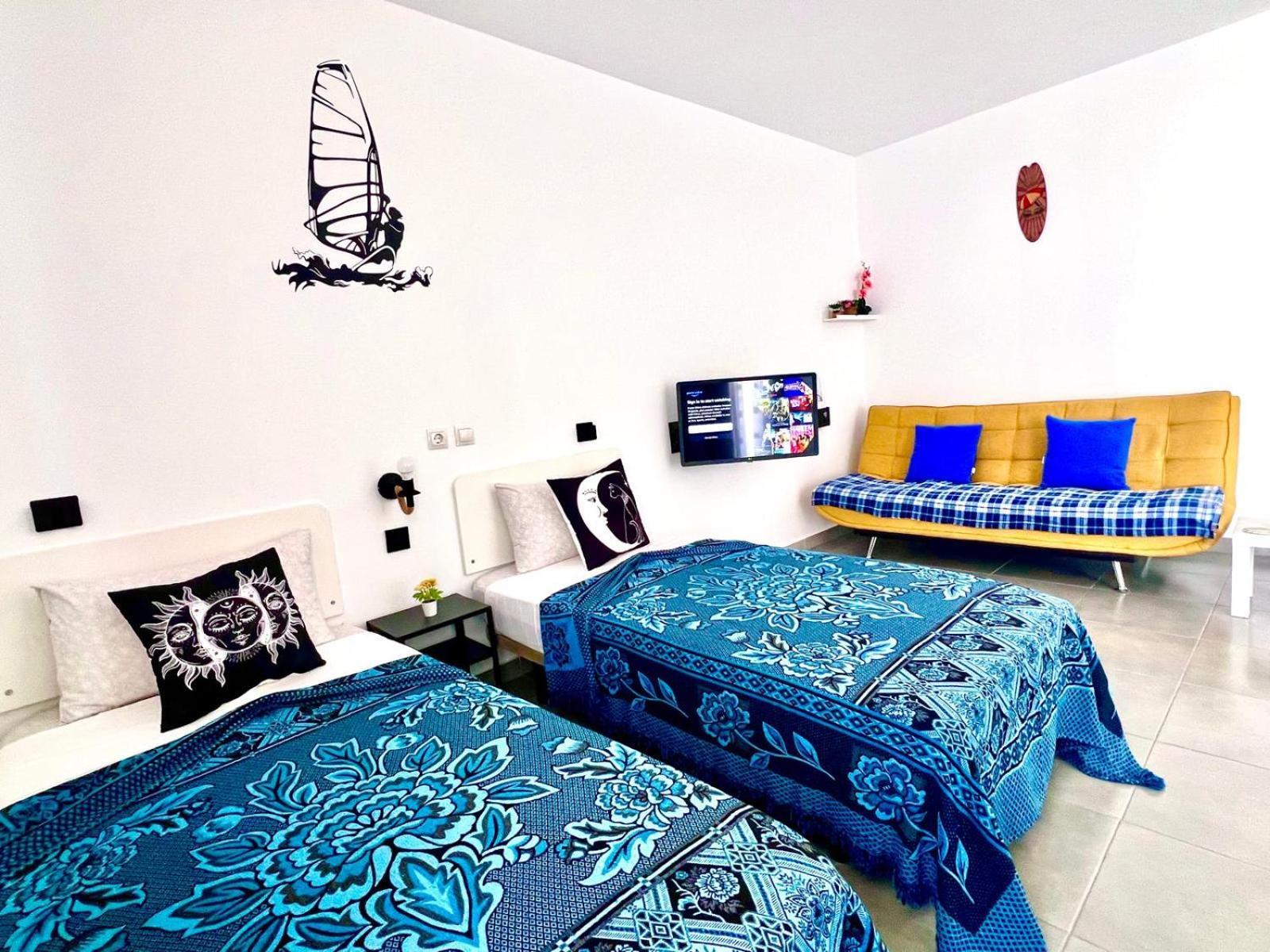 Animos! Apartments - 10 Modern Apartments Near The City & Beach, Perfect For Nomads, Travellers, Families, Watersports! Санта-Мария Экстерьер фото